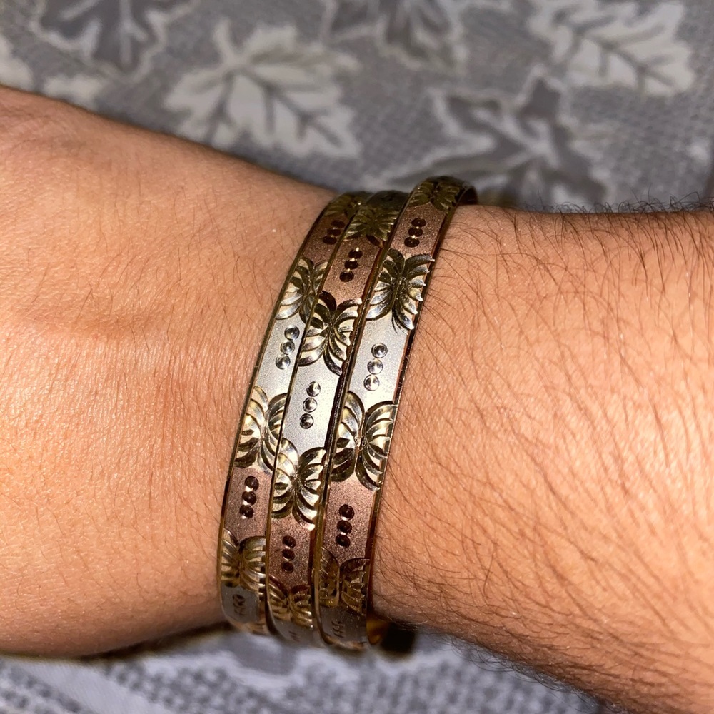 Tri colored bangles